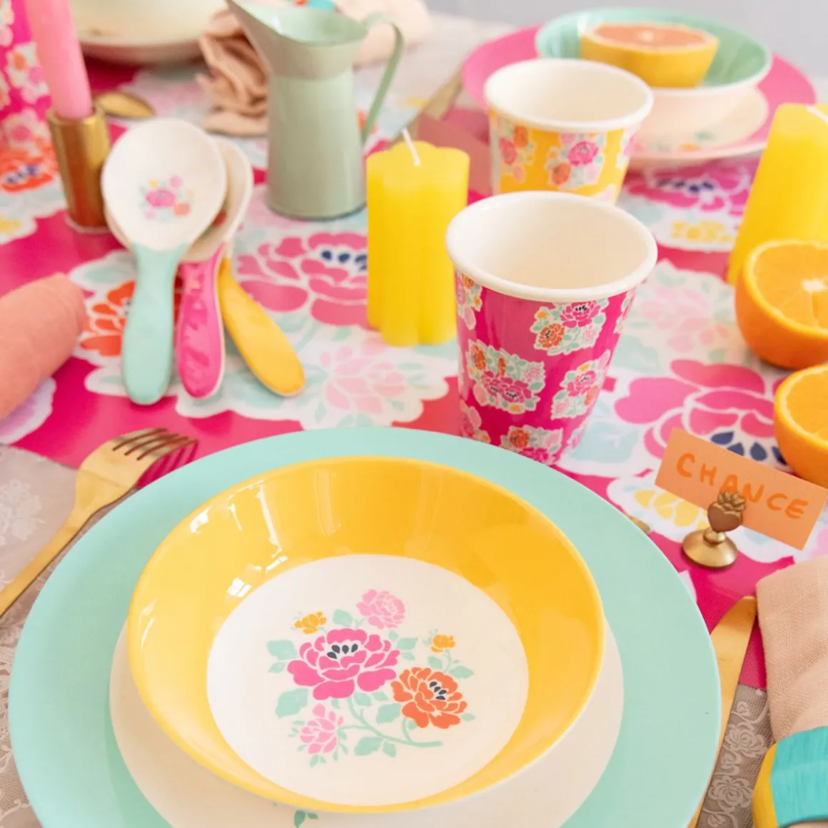 Assiette creuse en mélamine à fleurs turquoises Datcha