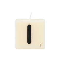 Bougie lettre i