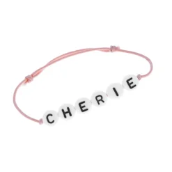 Bracelet élastique et perles Chérie
