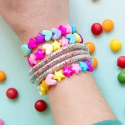 Bracelet plastiques paillettes multicolores