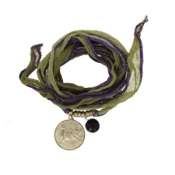 Bracelet ruban de soie vert olive