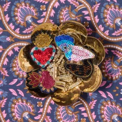 Broche sequins cacatoès rose et bleu