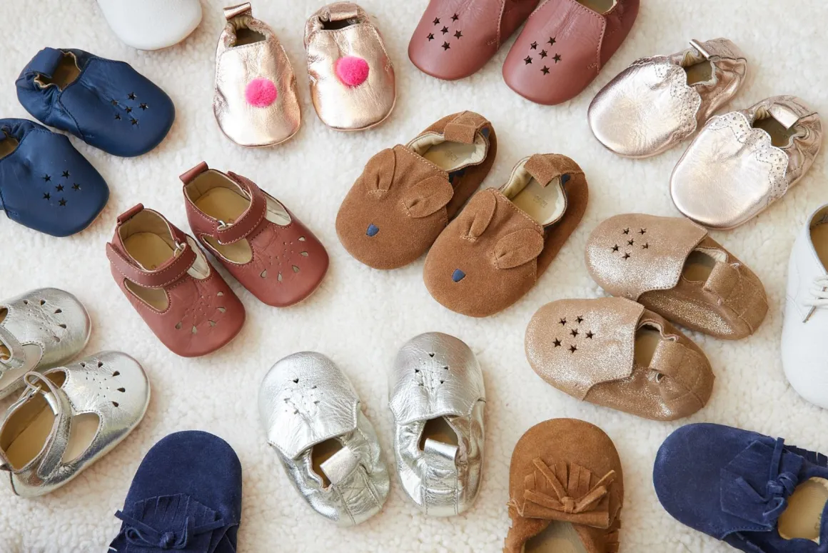 Chaussons bébé Frangette marron