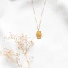 Collier médaillon gravé initiale - Lettre de A à Z