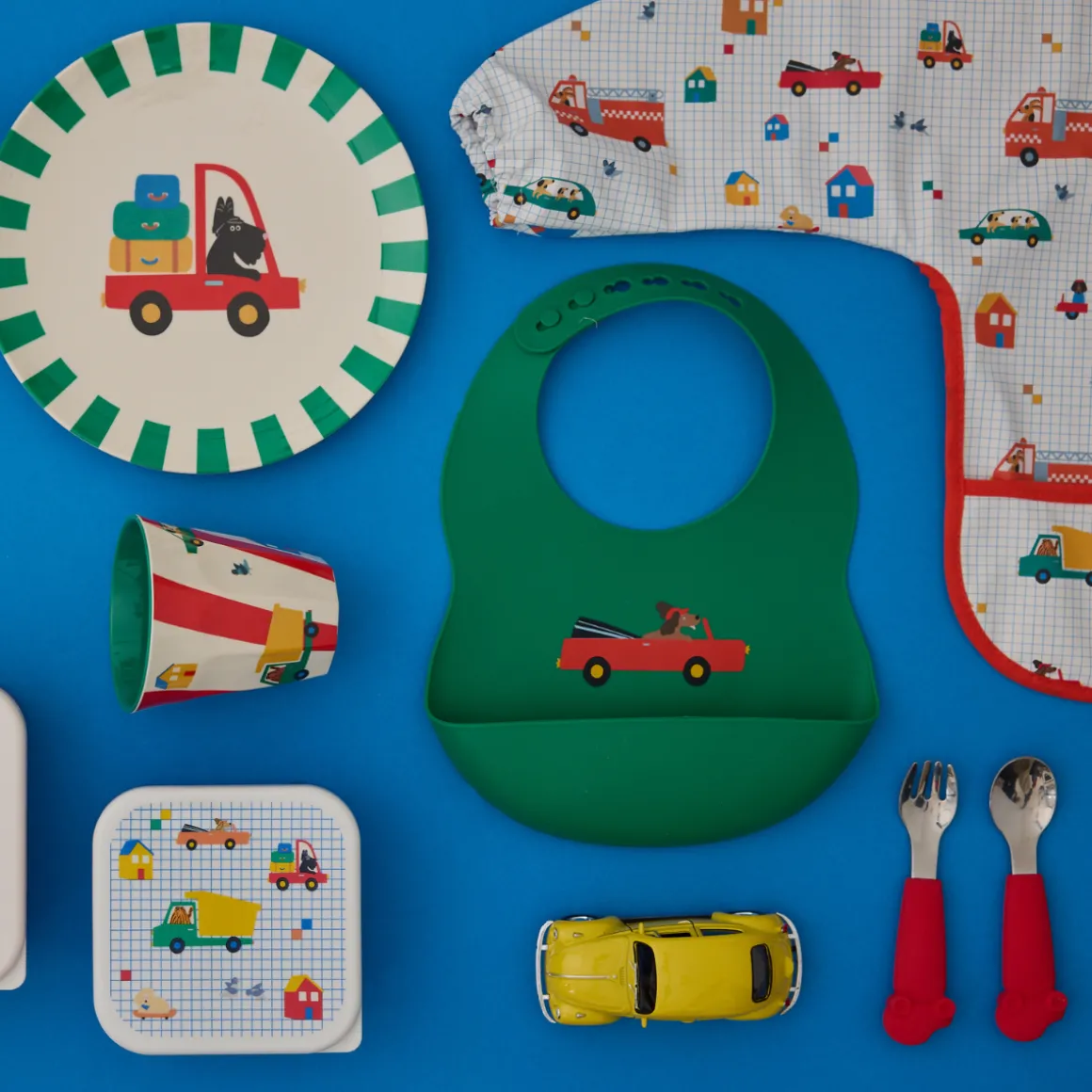 Cuillère avec manche voiture silicone rouge
