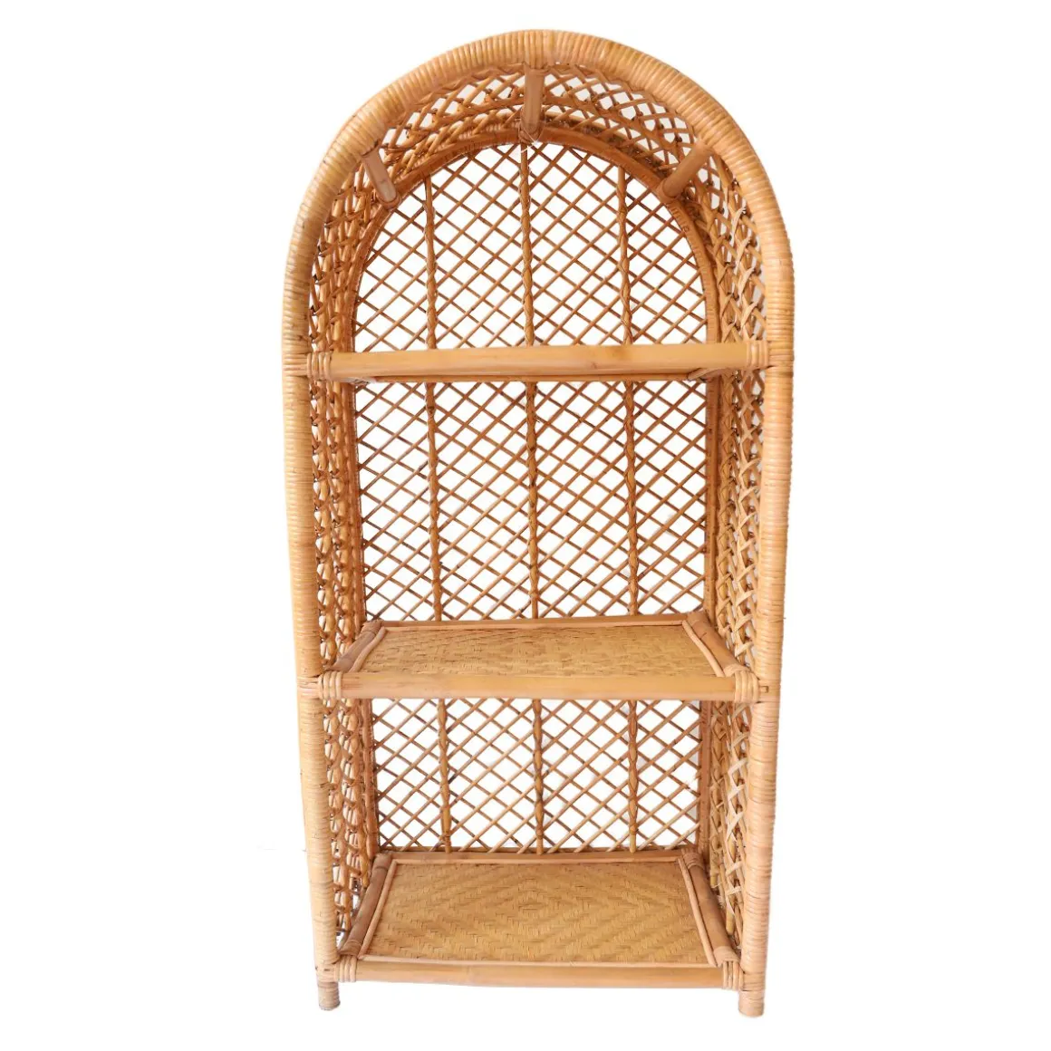 Etagère en rotin