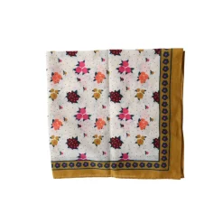 Foulard enfant fleuri - La vie en rose