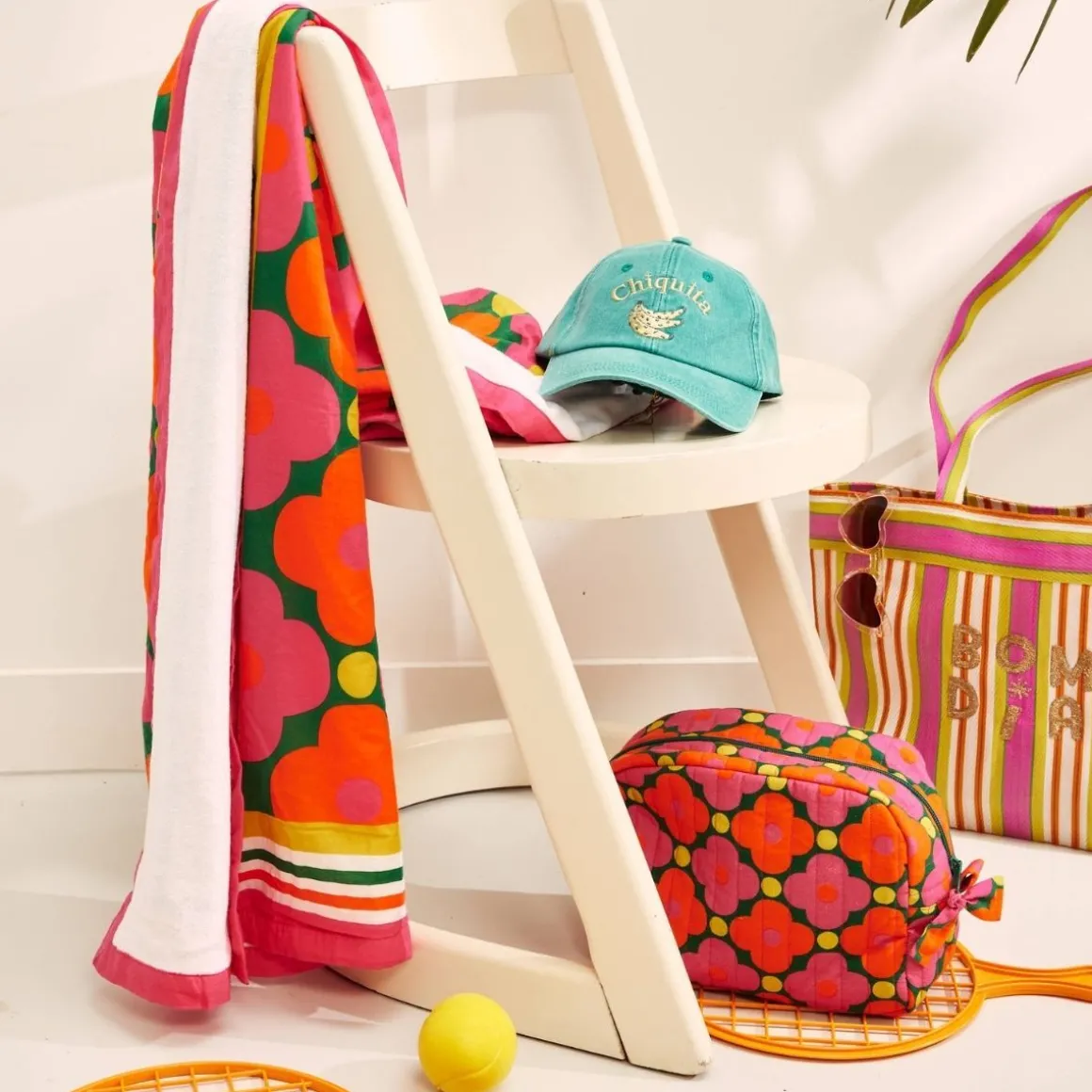 Fouta éponge à fleurs rose et orange - Copacabana party !