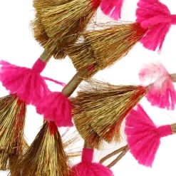 Guirlande indienne dorée et rose à pompons