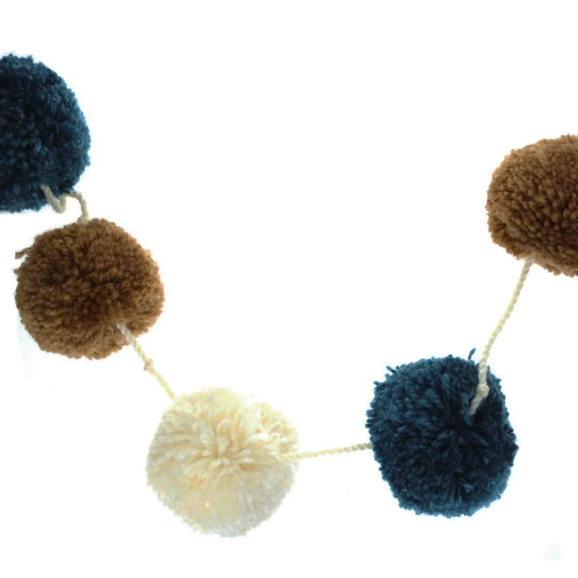 Guirlande pompons bleu brun écru