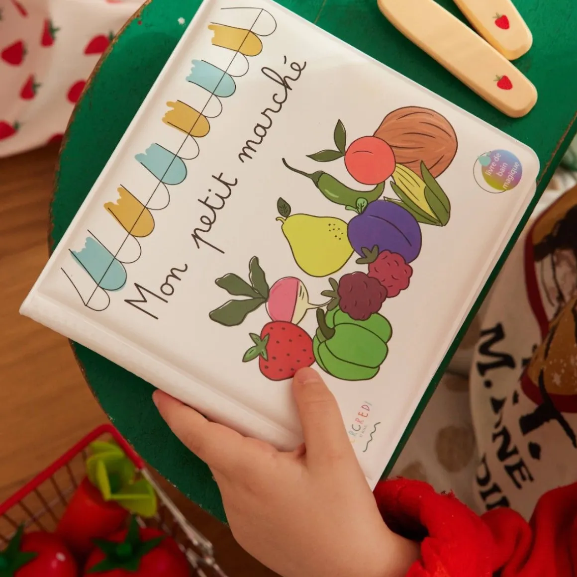 Livre de bain magique "Mon petit marché"