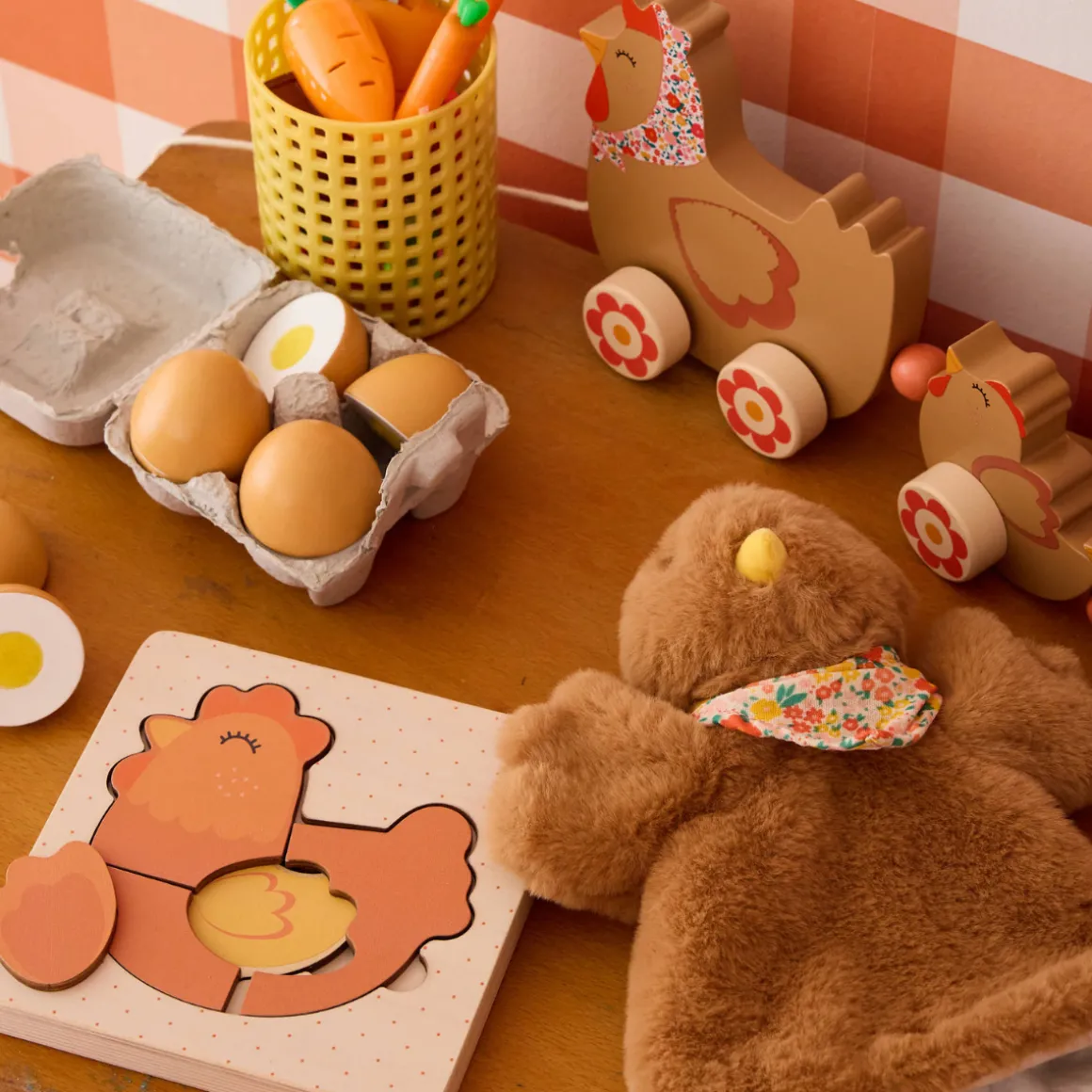 Marionnette peluche Poule - La petite poule rousse
