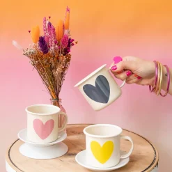 Petit mug émaillé cœur rose