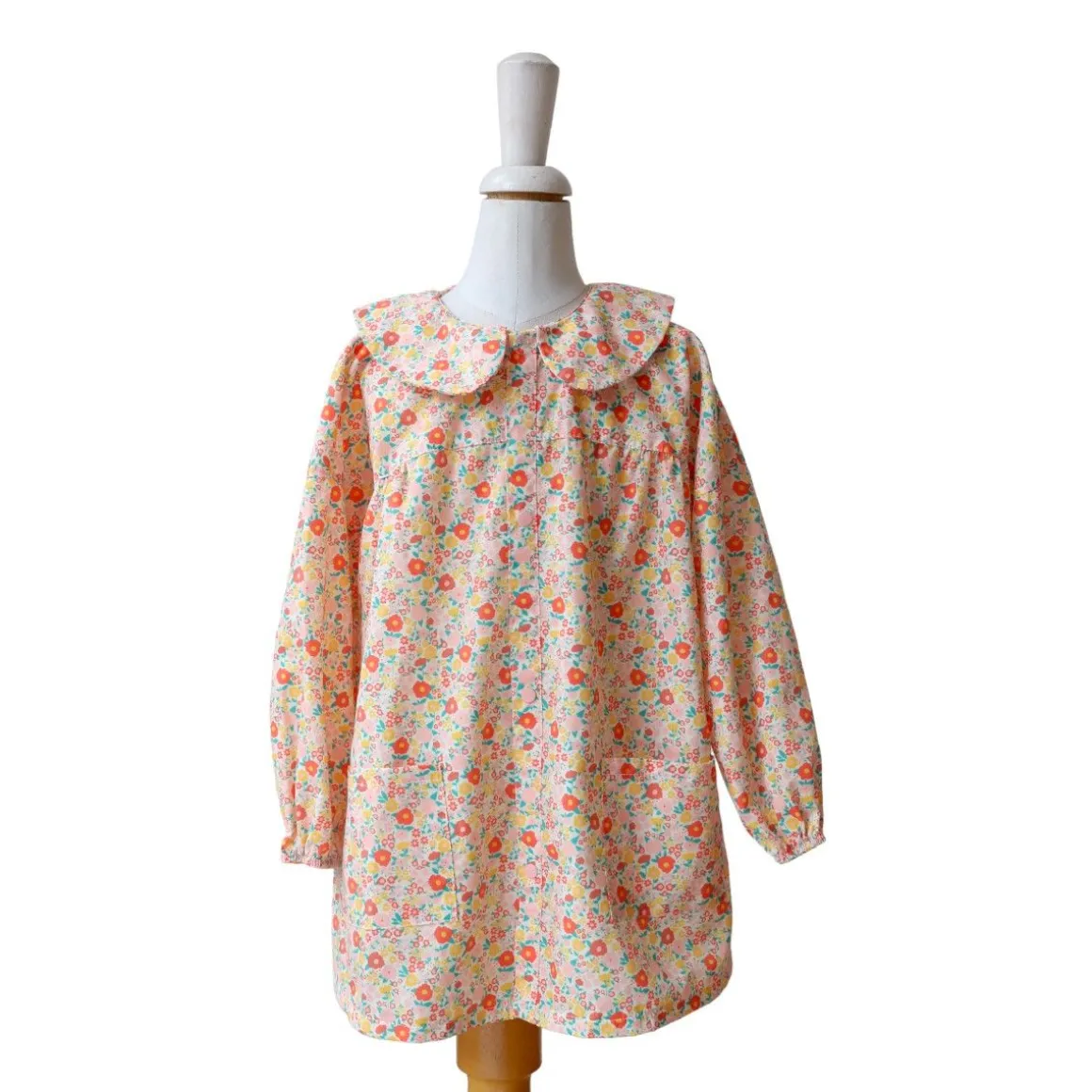 Tablier d'école enfant fleuri