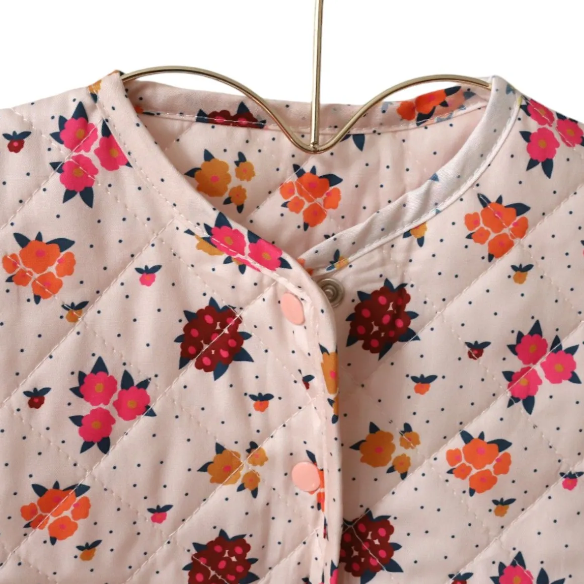 Veste sans manches matelassée enfant fleurie - La vie en rose